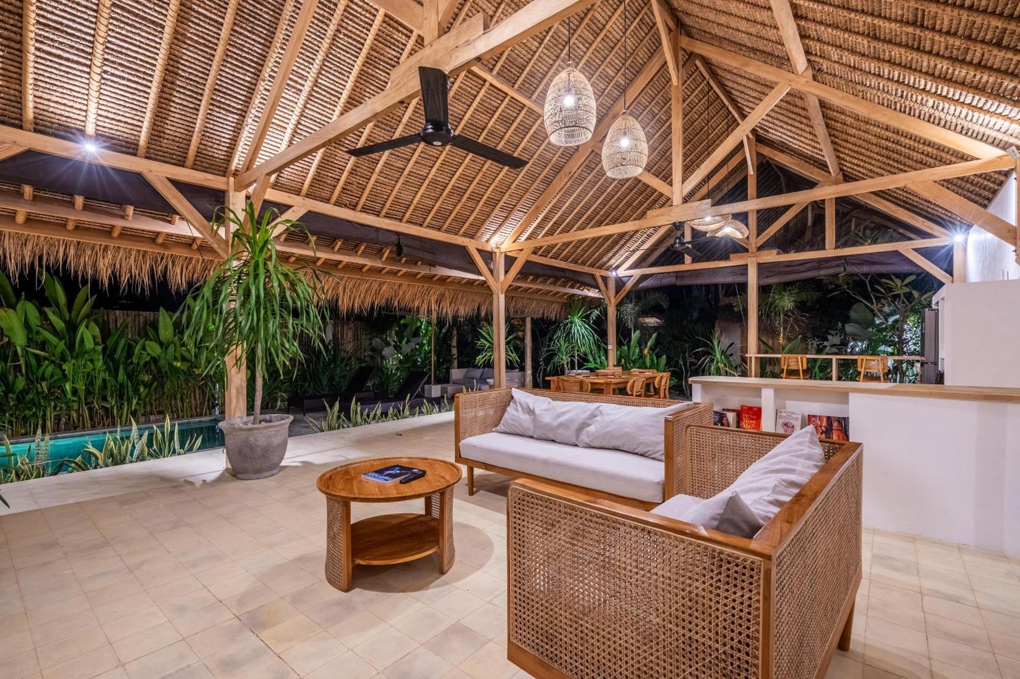Villa Kelapa Kucing Gili Air Exterior photo